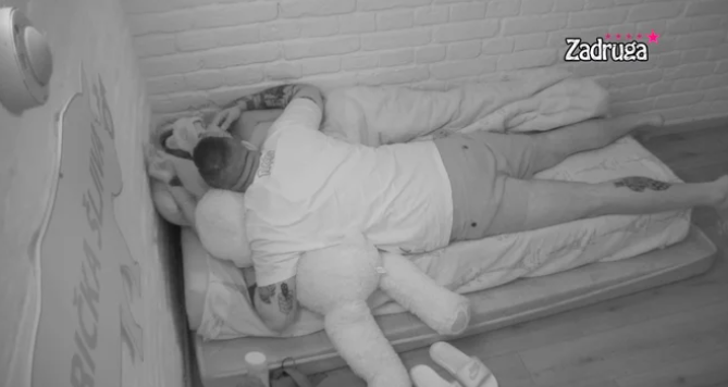 CAR SVE BLIŽI DALILI: Ona ga sve manje odbija, a tek da čujete šta mu je priznala! (VIDEO)