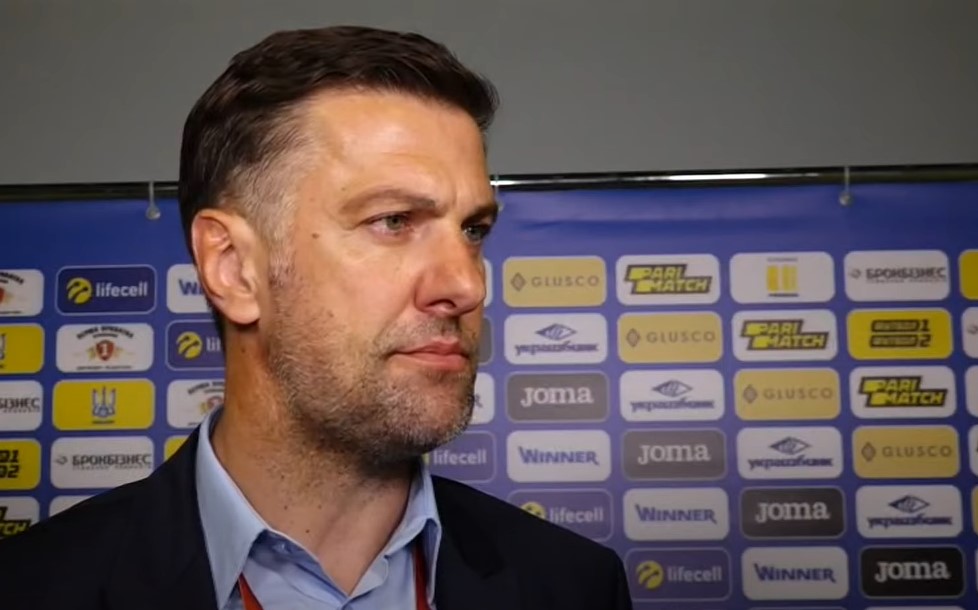 Bivši selektor Srbije sjeda na klupu BiH: Krstajić preuzima Zmajeve?