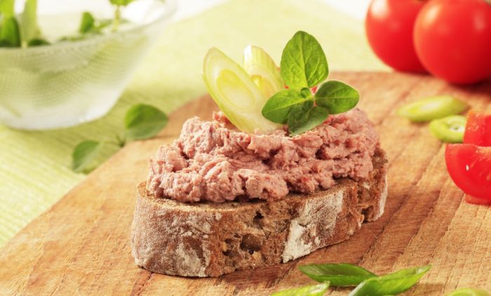 SPREMITE DOMAĆU PILEĆU PAŠTETU Recept koji voli cijela porodica