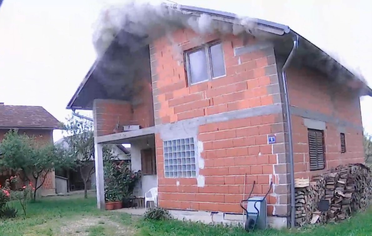 BURNO JUTRO U PRIJEDORU Povrijeđena jedna osoba u požaru (FOTO)