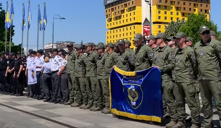 "OD MIZERNIH PLATA NE MOŽEMO PREHRANITI PORODICE" Zaposleni u institucijama BiH sutra izlaze na proteste