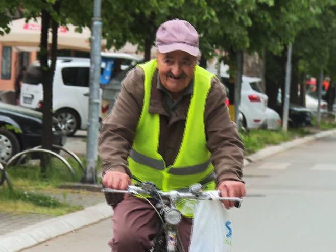 RADOSLAV IVANOVIĆ U DEVEDESETOJ želi biciklom do Zagreba