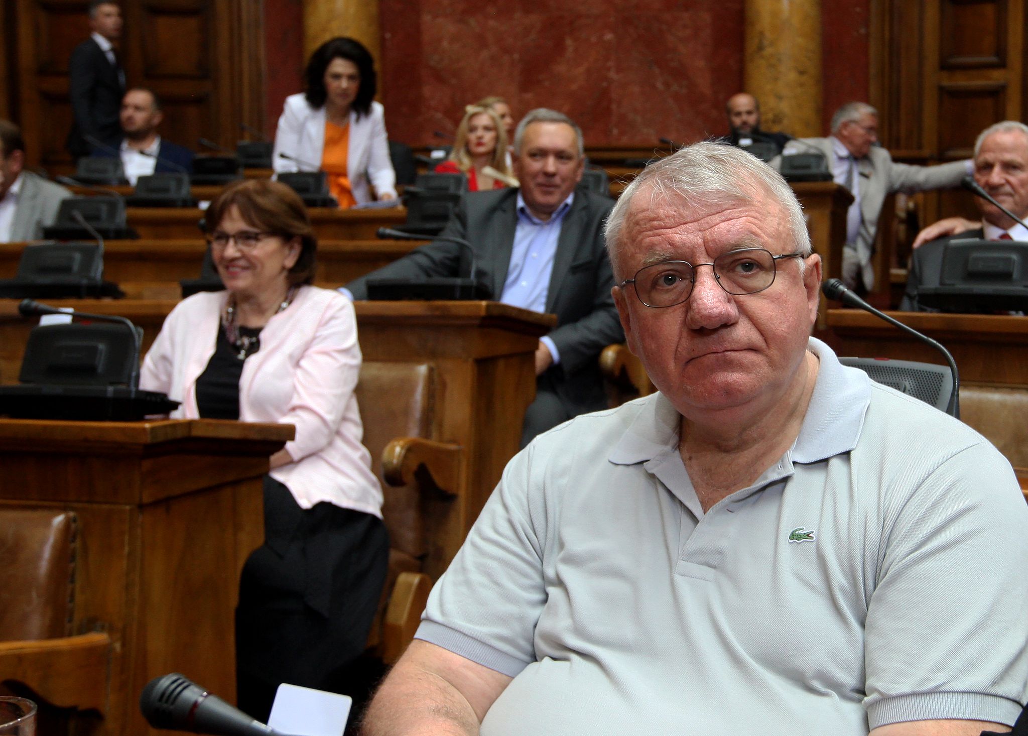 VOJISLAV ŠEŠELJ POSVAĐAO ČLANOVE CIK-a Šok na sjednici, Arnautović "na prepad" iznio oštre političke stavove