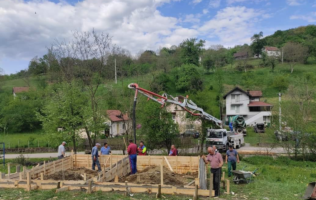 PRIČA KOJA VRAĆA VJERU U LJUDE Tomislav u požaru izgubio sve što je imao, a onda su dobri ljudi načinili gest koji mu mijenja život iz korijena