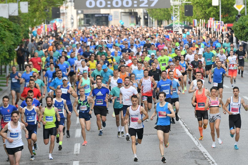 ČESTITKE SVIM UČESNICIMA! Istrčan banjalučki polumaraton, učestvovao i Stanivuković