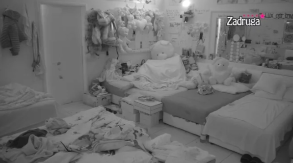 BRUTALNA AKCIJA DALILE I CARA Nakon žestokih uvreda palo pomirenje ispod plahte (VIDEO)