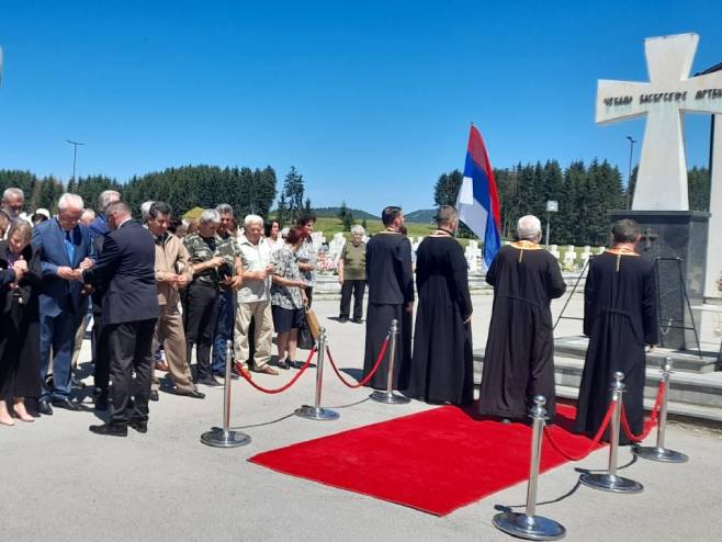 27 GODINA OD HEROJSKE BORBE Obilježen Dan odbrane Sarajevsko-romanijske regije (FOTO)