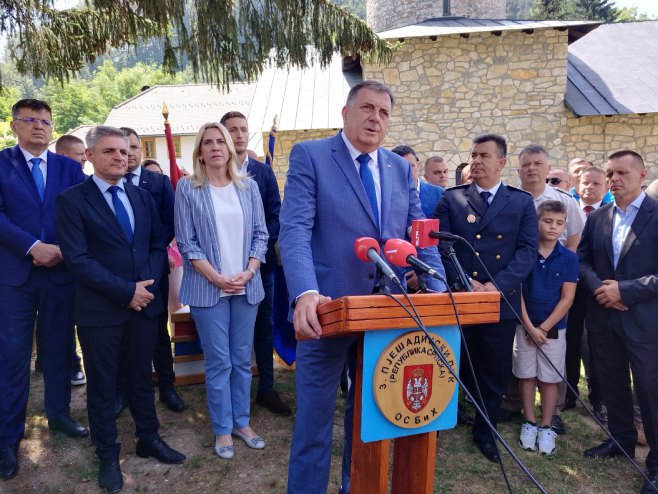 NIKAKAV AKT NEĆE PONIŠTITI DEKLARACIJU Dodik izričit: Srpska što usvoji, to će i provoditi