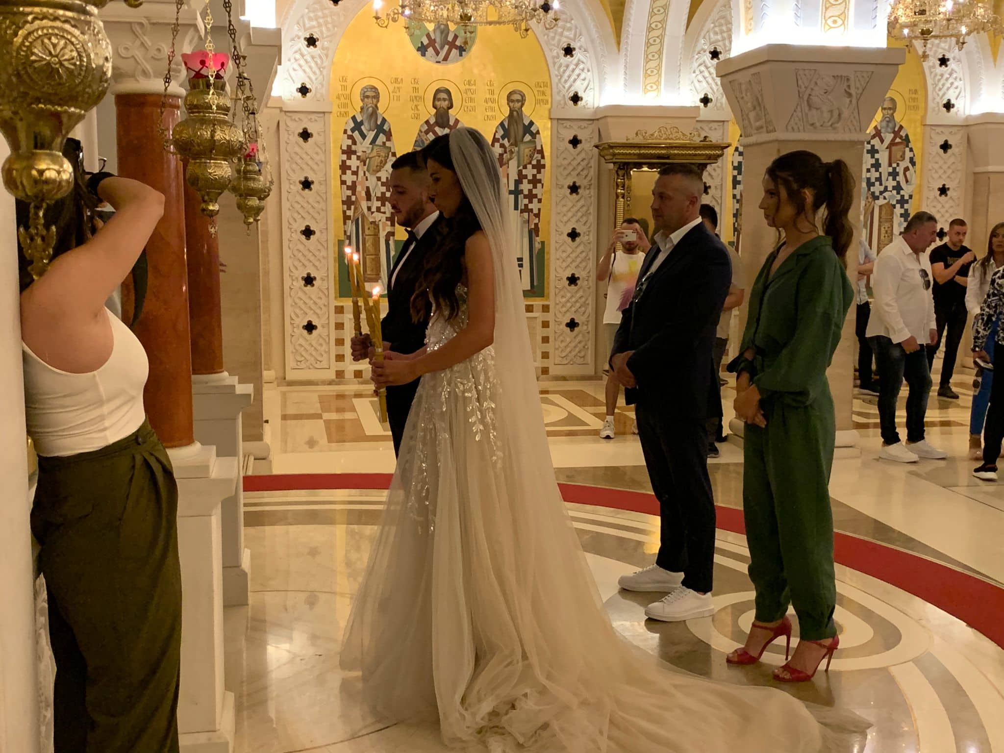 ĐANI ŽENI SINA, GALA VJENČANJE U BEOGRADU Trajkovići danas slave, Nina i Miloš se zavjetovali na vječnu ljubav (FOTO/VIDEO)