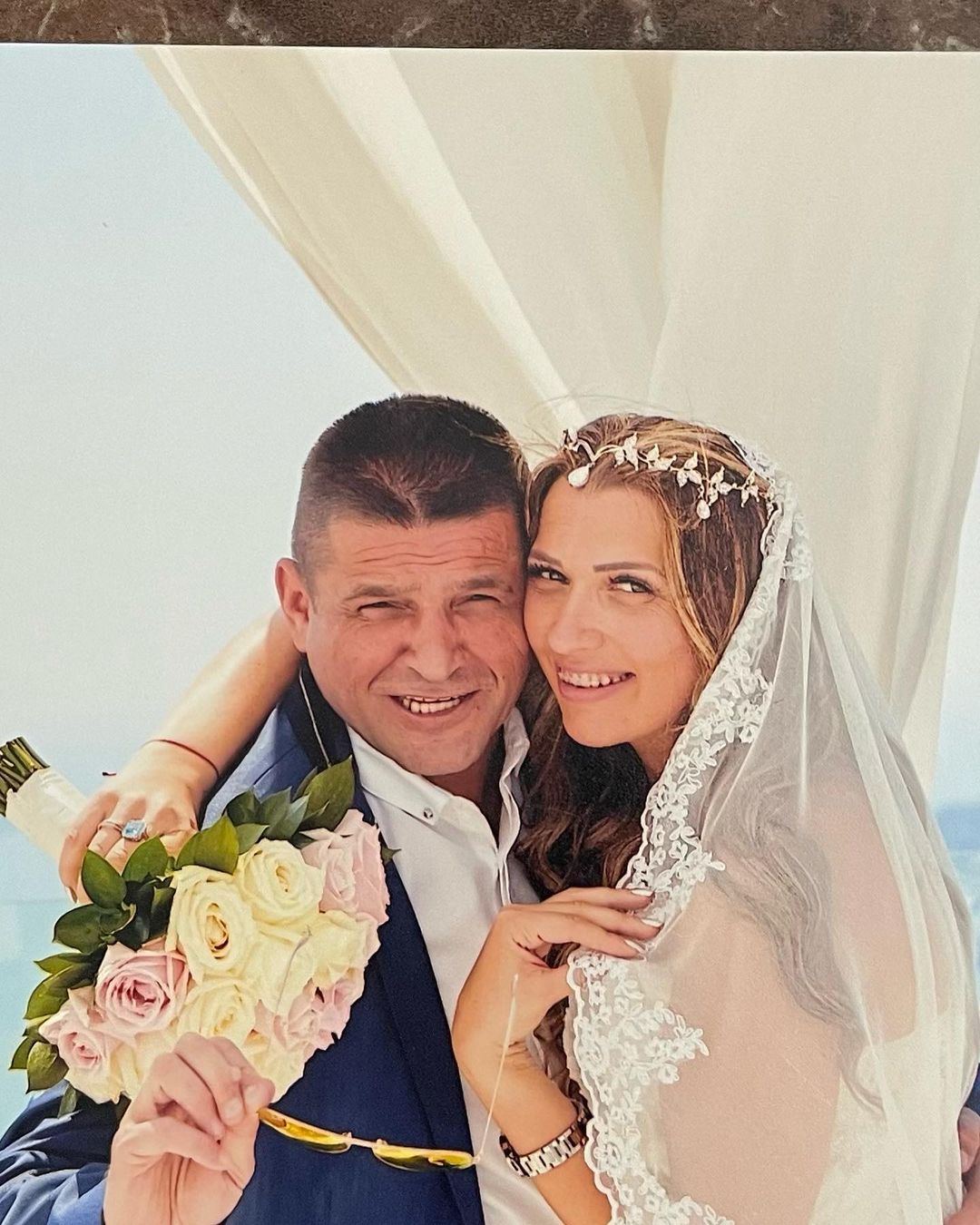 BAJA MALI KNINDŽA SLAVI Objavljene dosad neviđene fotografije, supruga Dijana u bijelom (FOTO)