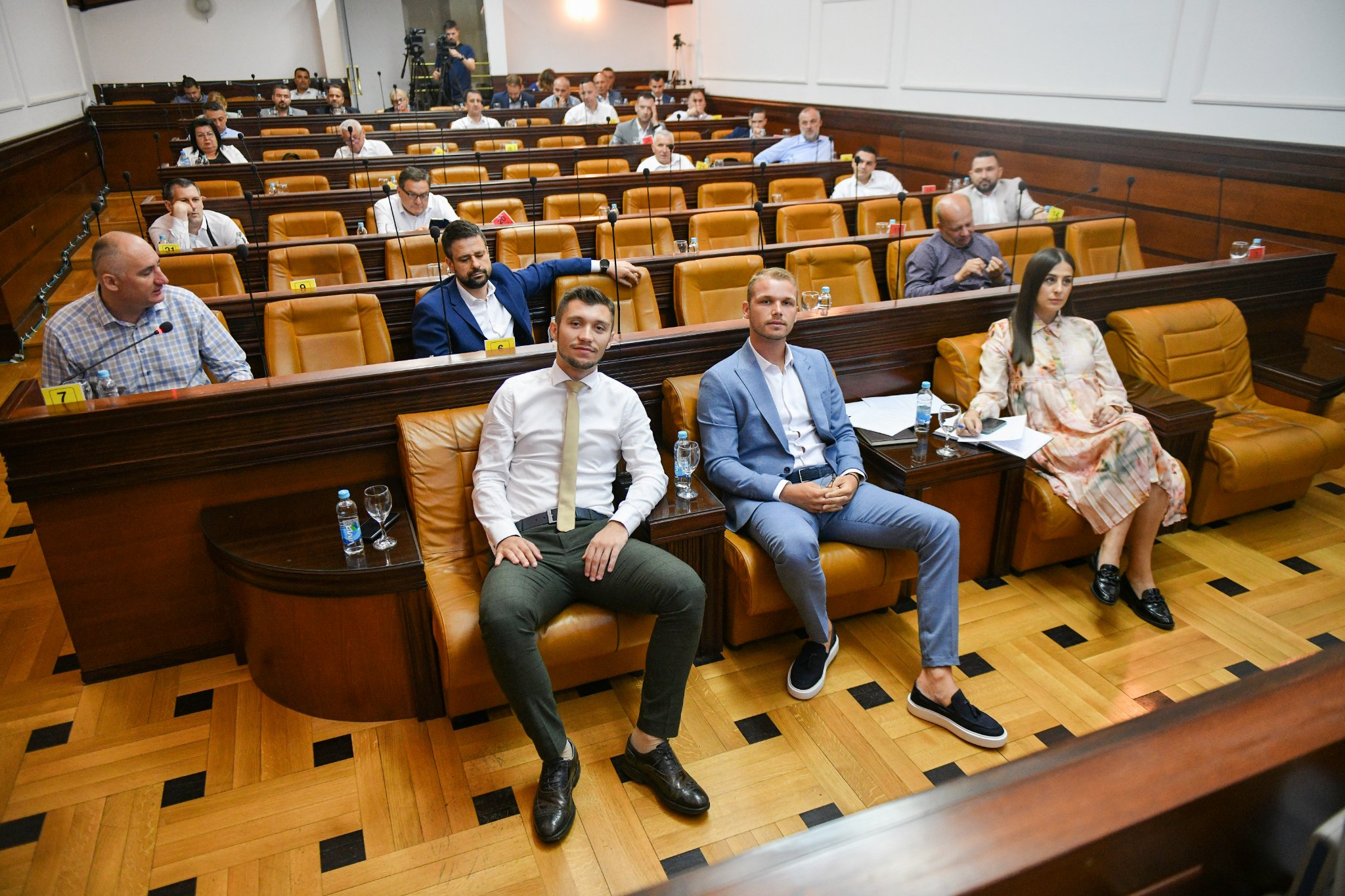 "PROKLJUČALA" VODA U SKUPŠTINI BANJALUKE Ponovo pokrenuto pitanje vodosnabdijevanja u pojedinim mjesnim zajednicama