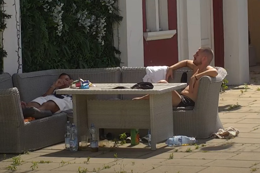 RASPJEVANI GRUJA IZAZVAO VELIKU DILEMU Anđelo na prekretnici važnog životnog događaja (VIDEO)