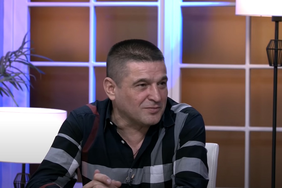 Baja Mali Knindža pomjerio koncert zbog tragedije u Srbiji, pa javnosti poslao emotivnu poruku (VIDEO)