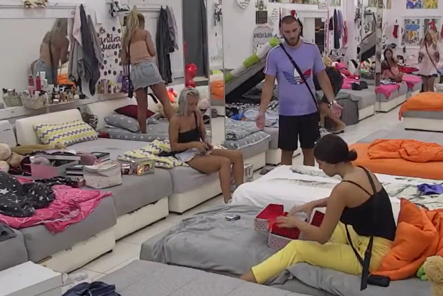 MILICA PRVO UDARILA NA MENSURA, PA NA KARIĆA Zadrugarka bez dlake na jeziku o svemu što joj smeta (VIDEO)