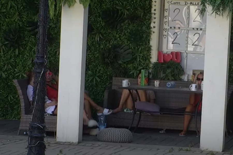 DALILINE RIJEČI SE UREZALE SANJI U SJEĆANJE Grujićeva otkrila zadrugarkama šta je Dragojevićka pričala (VIDEO)
