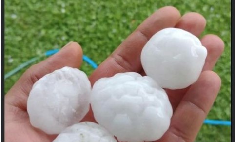 JAKO NEVRIJEME POGODILO SRBIJU Padao grad veličine oraha (FOTO/VIDEO)