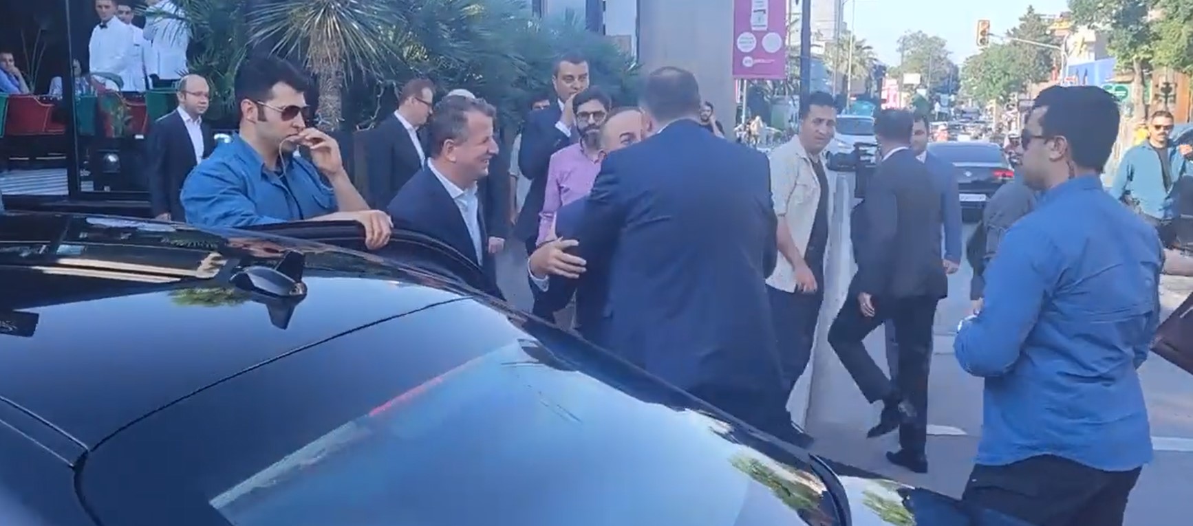 DODIK DOČEKAN U TURSKOJ Zahvalio se Čavušogluu za gostoprimstvo (VIDEO)