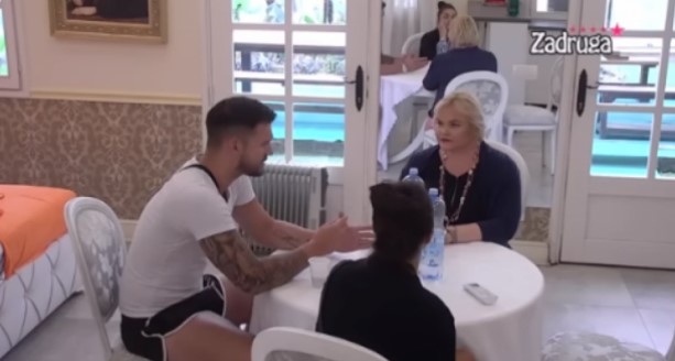 NEOPHODNA POMOĆ STRUČNOG LICA, ISPLIVALI NOVI DETALJI Marko Osmakčić dan prije bijega iz Zadruge pričao sa psihologom, a evo i šta su zaključili