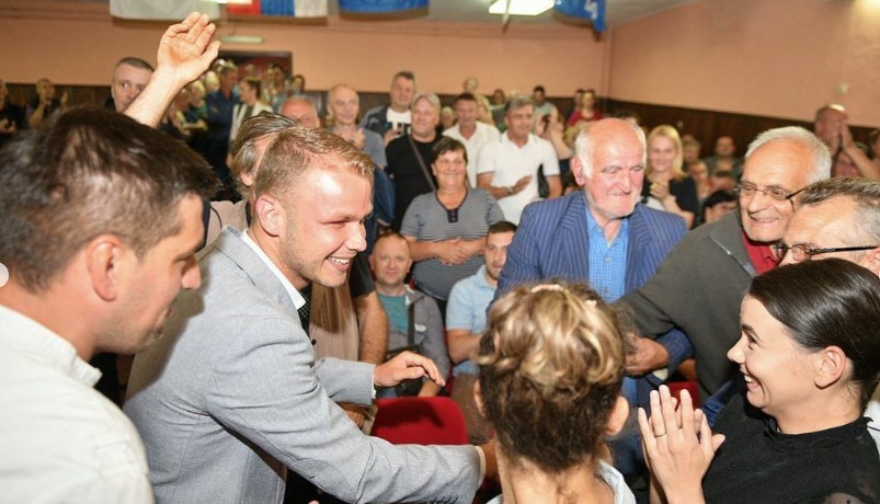 UOČI REFERENDUMA U VIŠEGRADU Stanivuković: Siguran sam da će građani u nedjelju donijeti važnu odluku