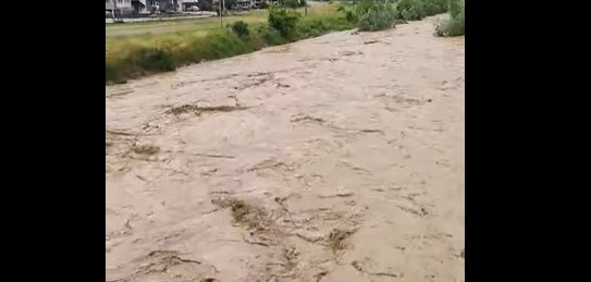 ŠTETA OGROMNA Nevrijeme pogodilo okolinu Srebrenika, uništeni usjevi i lokalni putevi