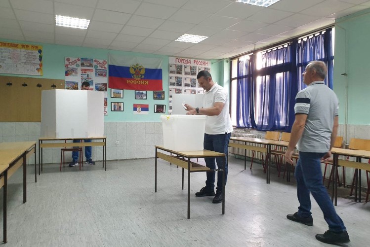 REFERENDUM U BIJELJINI: Izlaznost do 17 časova 39,8 odsto