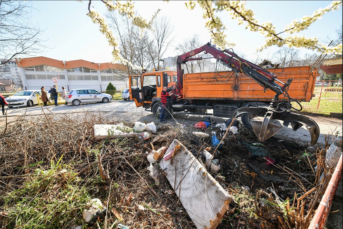 AKCIJA "ČISTO LICE GRADA" Nastavlja se uređenje Banjaluke, od sutra u Drakuliću, Šargovcu i Dragočaju