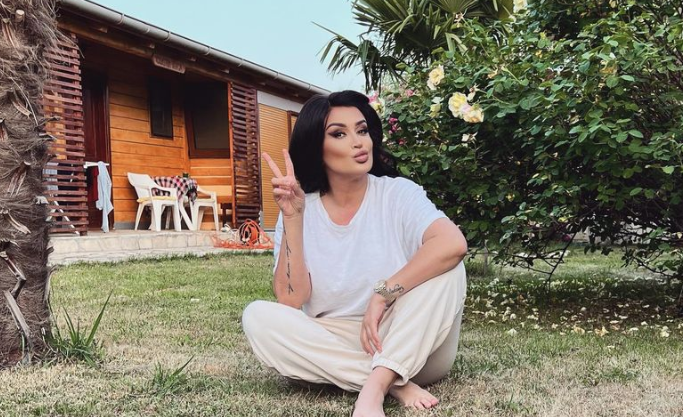 ANDRIJANA ČEKIĆ POJAVILA SE NA SLAVLJU PORODICE TRAJKOVIĆ "Đani i ja se nikada nismo svađali, niti imali ružnu riječ u životu"