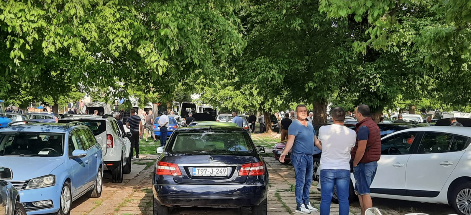 Kako da održite hladovinu u autu čak i ako nemate klimu?