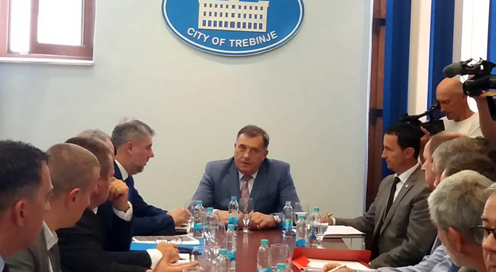 DODIK OBRADOVAO TREBINJCE Početak radova na novoj bolnici najavljen za septembar