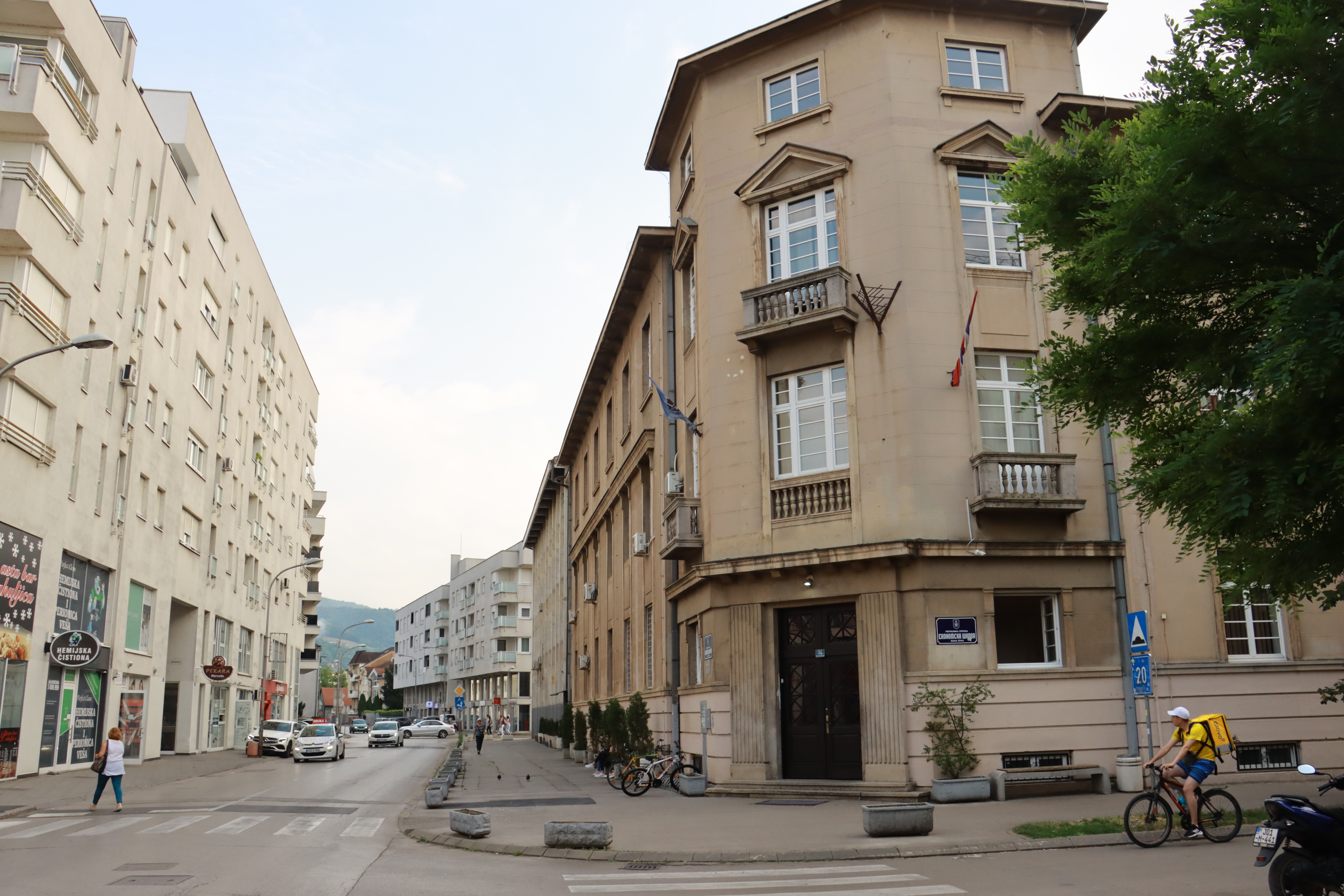 ZASMETAO NOĆNI RAD Stanari tuže pekaru "Marčelo", vlasnik tvrdi da poštuje zakon