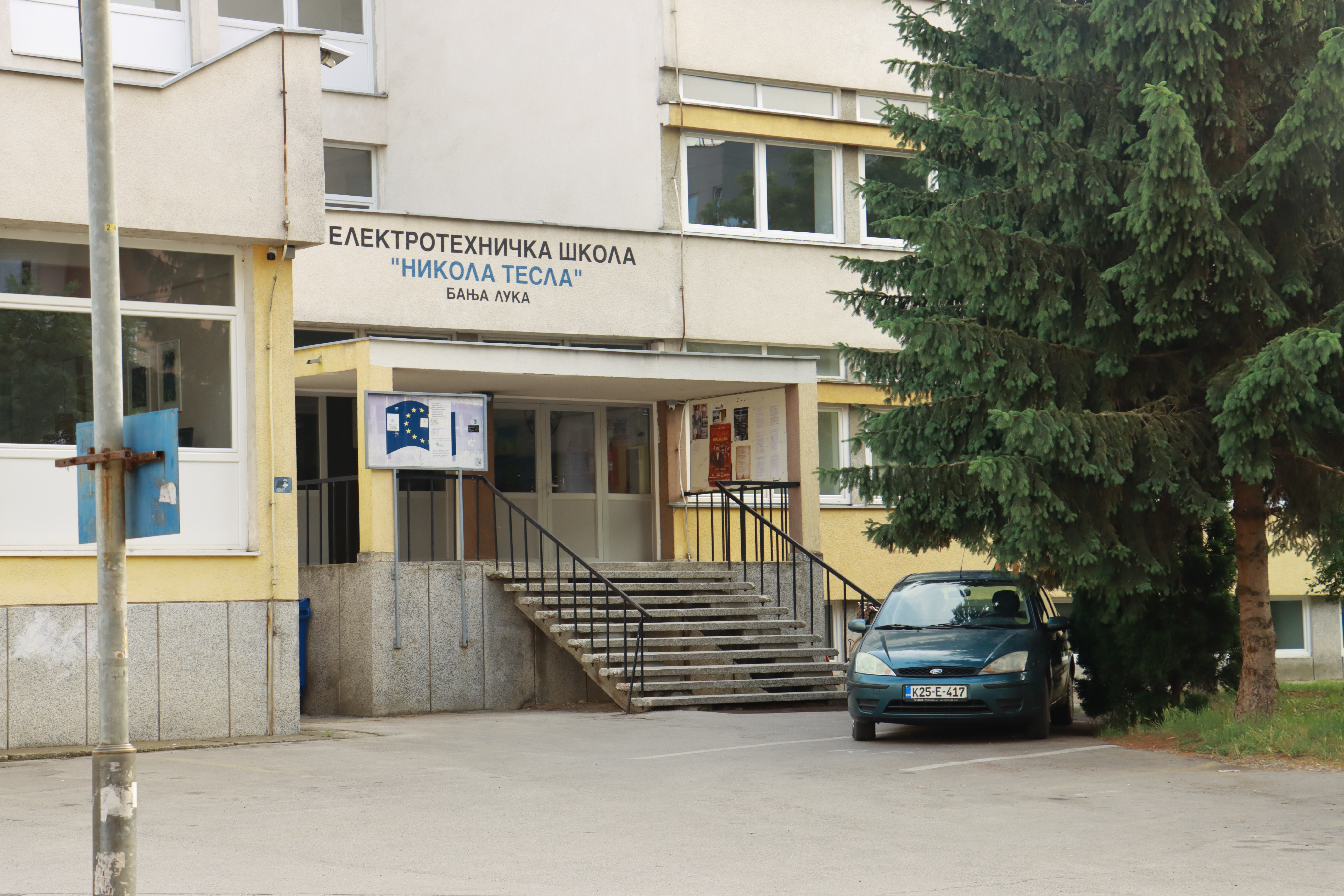 OD SUTRA UPIS U SREDNJE ŠKOLE Ostalo 16.000 slobodnih mjesta