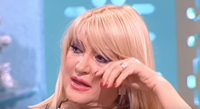 ZBOG OVOGA SAM S 32 GODINE UŠLA U MENOPAUZU Pjevačicu jedan simptom jako mučio: Bilo je neprijatno pred kamerama...