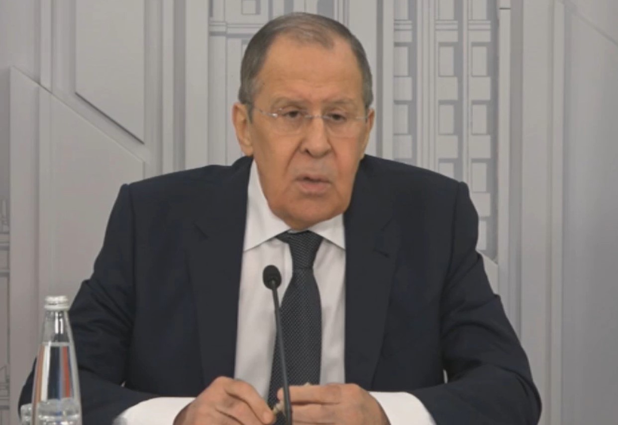 LAVROV POSLAO SNAŽNU PORUKU SRPSKOM NARODU: "Nećemo dozvoliti preporod nacizma"