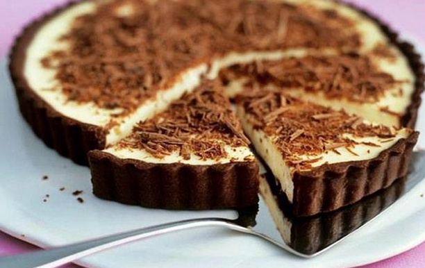 BRZA TORTA BEZ PEČENJA Ledena fantazija od samo tri sastojka