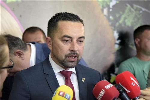 SNSD PROGLASIO POBJEDU U DOBOJU Boris Jerenić ponovo gradonačelnik