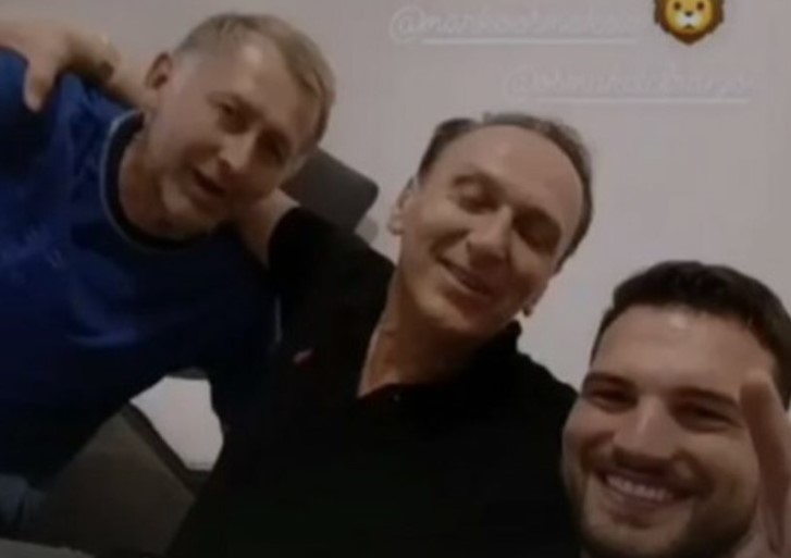 OVAJ ČOVJEK DONIO UMRLICU MARKOVOG OCA U ŠIMANOVCE Došao u crnini i tužnog izraza lica