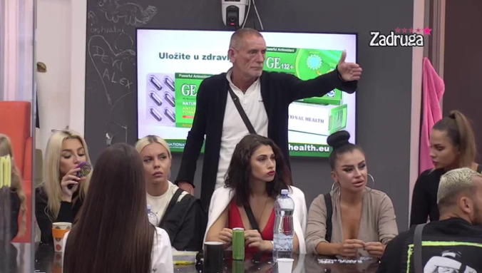 PUKLO PRIJATELJSTVO Mina stavila tačku na druženje sa Dinom, Mateja otkrio sve detalje sukoba sa njim! (VIDEO)