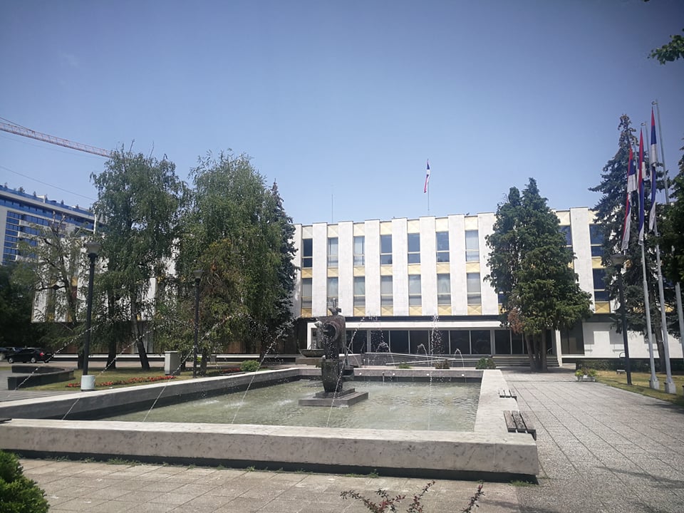 U TOKU RASPRAVA Šta piše u prijedlogu zaključaka poslaničkih klubova u vezi sa Srebrenicom?