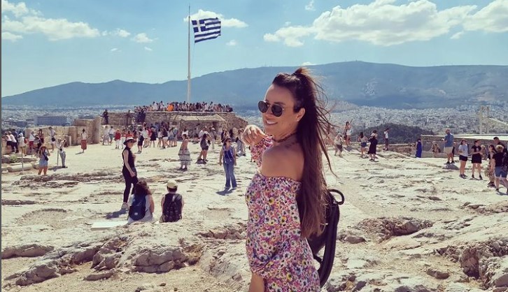 PJEVAČICA NE MARI ZA BROJKE Slađa Allegro proslavila rođendan, ostavila emotivnu poruku na Instagramu (FOTO)