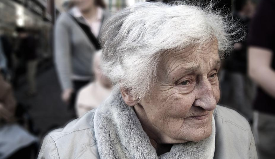 Neobičan znak pokazuje da naše tijelo stari brže nego što bi trebalo