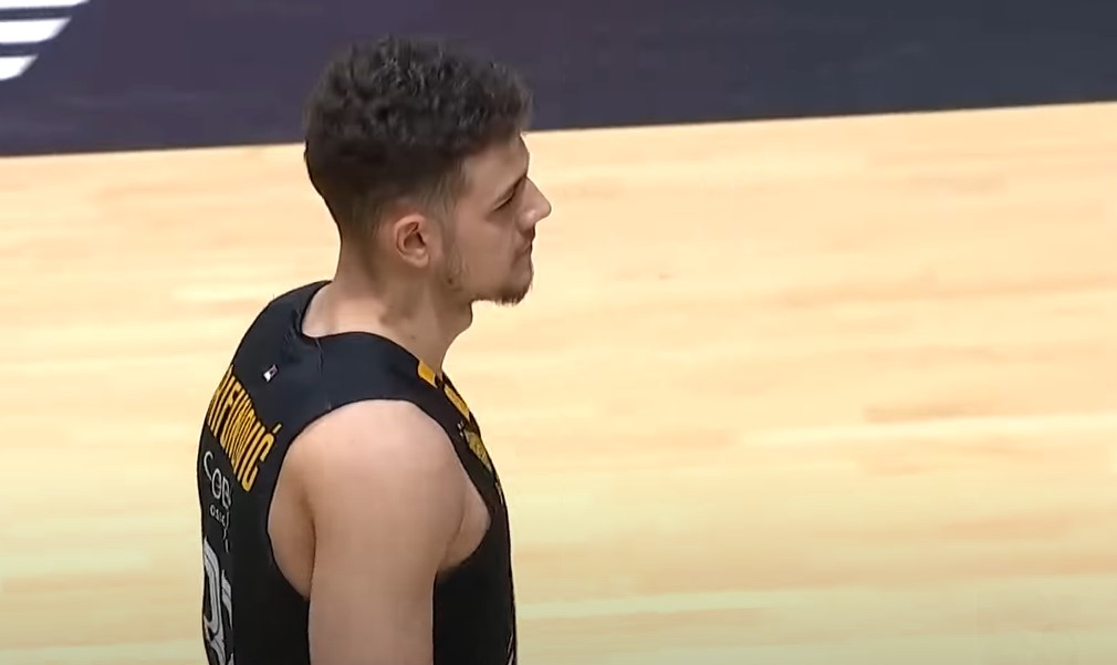 ISPAD MLADOG KOŠARKAŠA PARTIZANA Trifunović: "Izvinite, pogriješio sam, ništa lično" (VIDEO)
