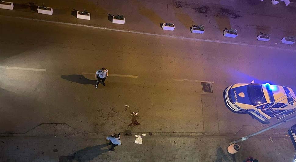 TUČA U BANJALUCI Povrijeđena najmanje jedna osoba, lokve krvi na cesti (FOTO)