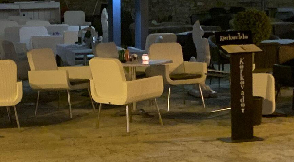 ŠOKANTNI DETALJI UBISTVA U BUDVI Pred punom baštom prišao Šakoviću i pucao mu osam puta u glavu