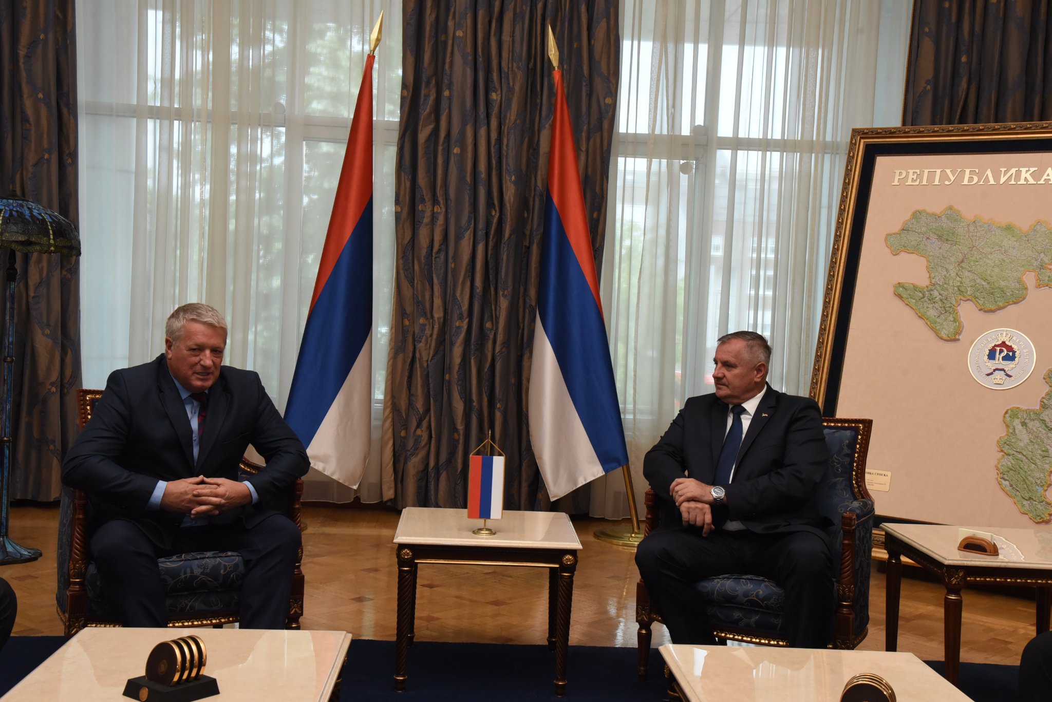 Višković sa predstavnicima Evropskog dobrovoljnog penzijskog fonda