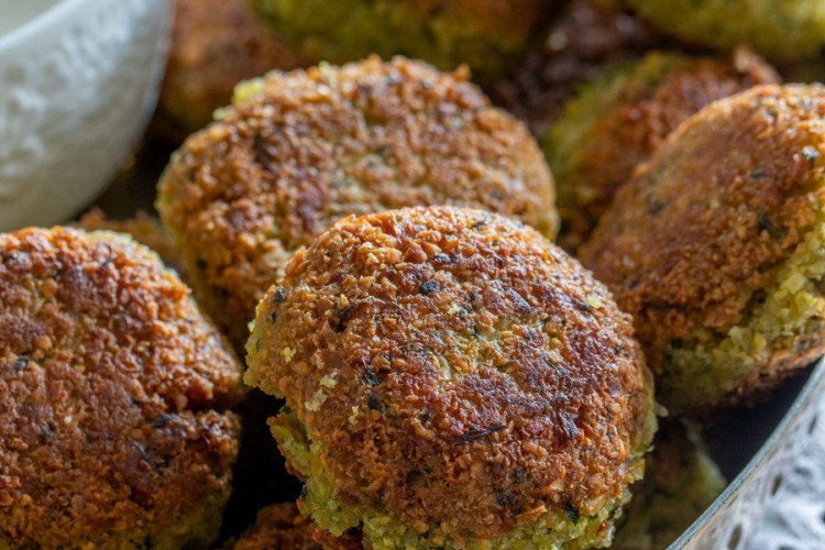 JELO KOJE JEDNOSTAVNO MORATE PROBATI Zapečeni falafel