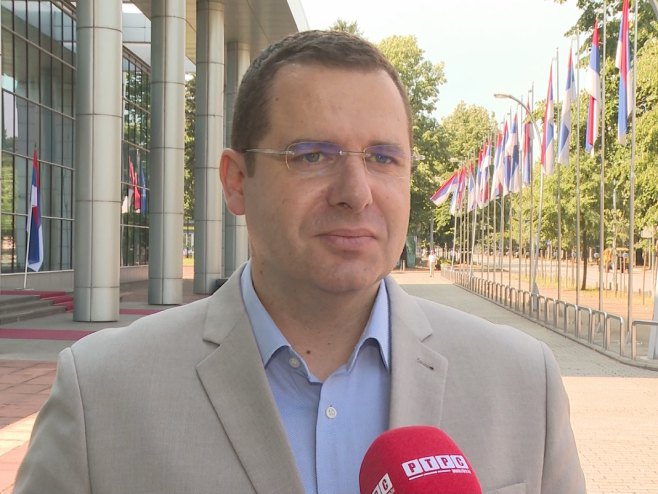 KOVAČEVIĆ POZVAO OPOZICIJU DA SE IZJASNI: "Srpska ne pristaje na uvođenje sankcija Rusiji"