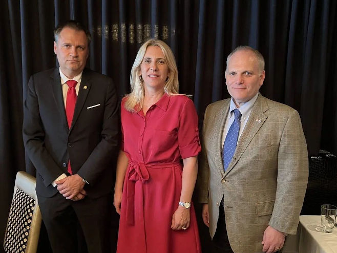 PROŠLO VRIJEME BOŠNJAČKIH LOBISTA Ambasador BiH u Vašingtonu: Stavovi Srpske se glasnije čuju