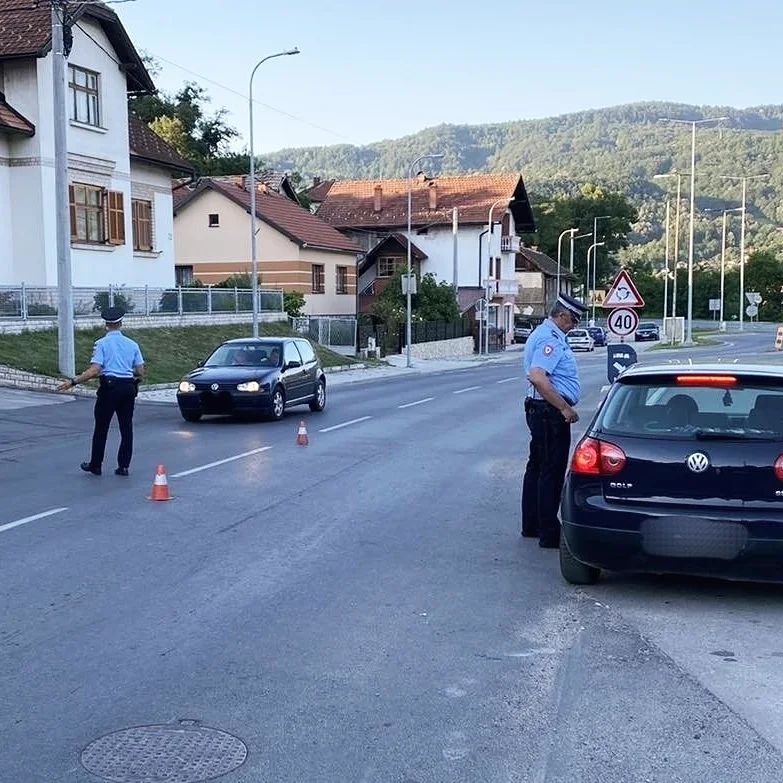 DRAMA U BANJALUCI Oduzeto auto zbog duga od 7.890 KM