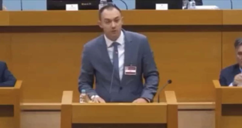 PODIGNUTA OPTUŽNICA PROTIV VISOKOG FUNKCIONERA SOCIJALISTIČKE PARTIJE Uzeo 75.000 KM mita, pa tražio još 45.000