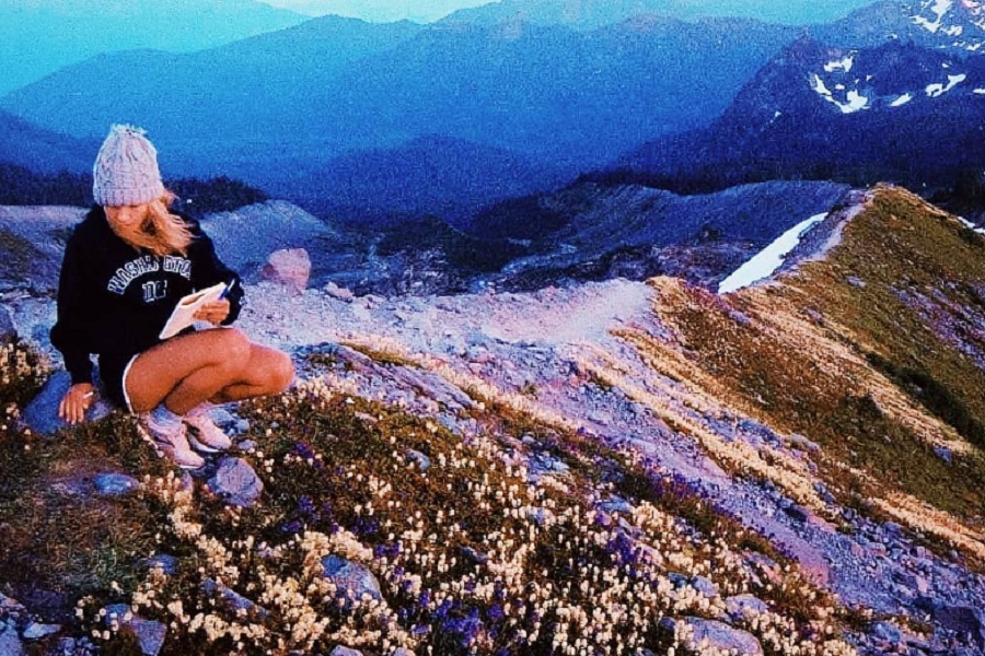 ĆERKA BILA GEJTSA NA METI RASISTIČKIH NAPADA Fibi uzburkala crnu zajednicu u Americi (FOTO)